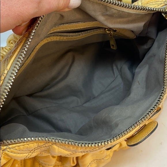 Marc Jacobs Julianne Yellow Patent Leather Bag - Picture 15 of 16